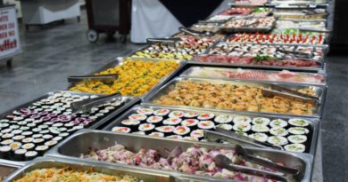 Hoje tem Noite do Sushi no Parque Maeda Hoje tem Noite do Sushi no Parque Maeda