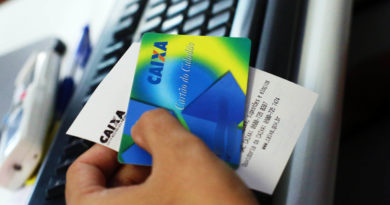 CAIXA antecipa pagamentos do saque imediato do FGTS CAIXA antecipa pagamentos do saque imediato do FGTS