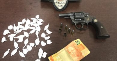 Adolescente atira contra policial civil no Cidade Nova e acaba baleado Adolescente atira contra policial civil no Cidade Nova e acaba baleado