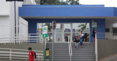 TCE faz fiscalização surpresa na UPA TCE faz fiscalização surpresa na UPA