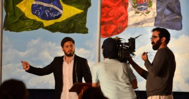 Topázio Cinemas exibe “Eu Sou Brasileiro” a partir desta quinta-feira Topázio Cinemas exibe “Eu Sou Brasileiro” a partir desta quinta-feira