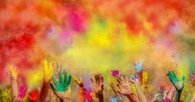 Colégio Almeida Júnior realiza Holi Festival para os adolescentes Colégio Almeida Júnior realiza Holi Festival para os adolescentes