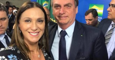 Rita Passos deixa cargo no Governo Bolsonaro para se dedicar às eleições Rita Passos deixa cargo no Governo Bolsonaro para se dedicar às eleições