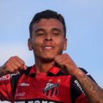 Vinícius Popó está entre os artilheiros da Série C