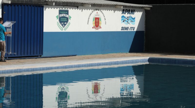 Adolescente morre após passar mal em piscina de estádio municipal em Itu