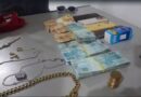 Suspeitos de roubar idosa em Itu são presos com R$ 54 mil e joias na capital