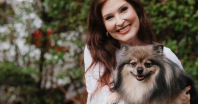 Bem-estar emocional: terapia floral atende pessoas e pets
